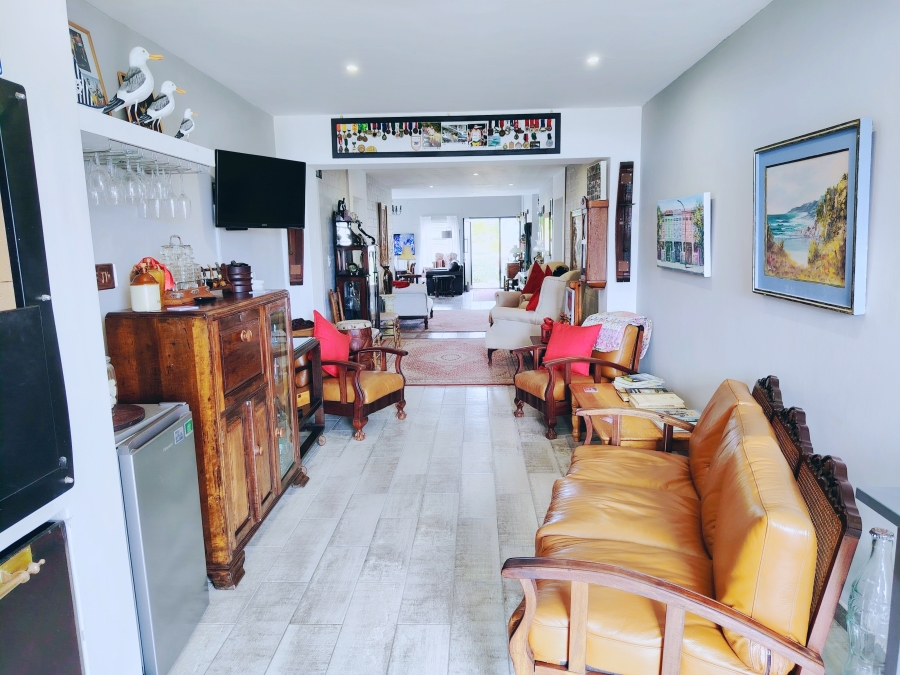 4 Bedroom Property for Sale in Shelley Point Western Cape